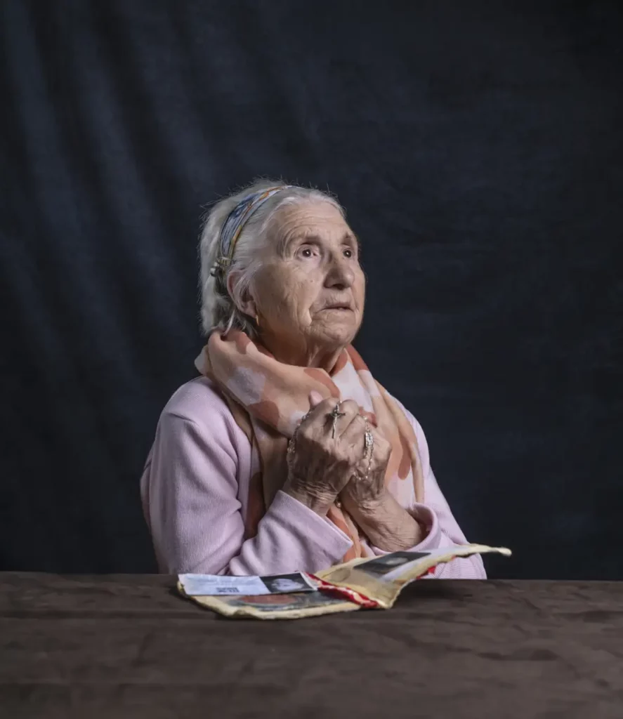 Photo d'une personne &acirc;g&eacute;e